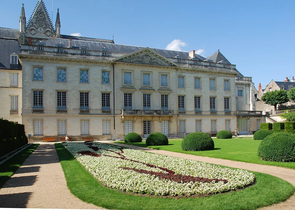 Palais des archevêques (musée des Beaux-Arts)